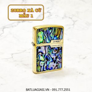 BẬT LỬA ZIPPO ZORRO ULTIMATE JUSTICE KHẢM XÀ CỪ (MẪU 1) (FULLBOX) - (XÀI XĂNG)