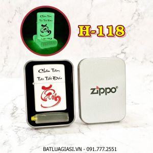 BẬT LỬA ZIPPO CHỮ TÂM THƯ PHÁP "CHÂN TÂM TÀI TẤT ĐÁO" (DẠ QUANG HÚT ÁNH SÁNG) (HỘP THIẾC KÈM XĂNG) H-118